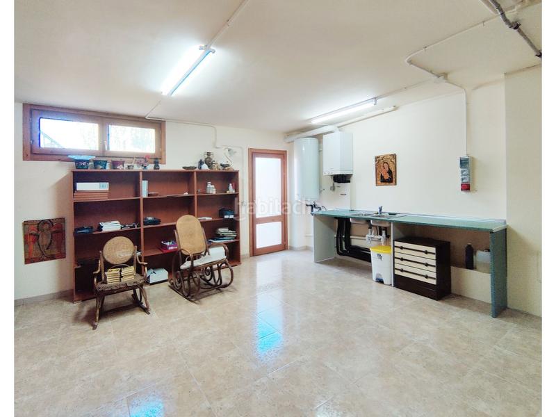 Foto b507a8da-7326-48df-9321-f87a302ecc8b. Casa amb aparcament a Secastilla