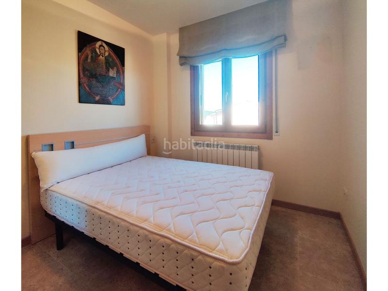 Foto b5aef5d3-5556-4d03-8a6e-389fd7738d32. Casa amb aparcament a Secastilla