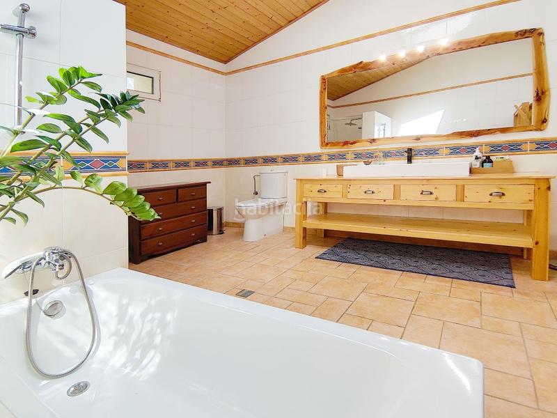 Foto 507edf36-a711-4f23-90c0-c8c2210787b8. Haus mit parking in Lascuarre