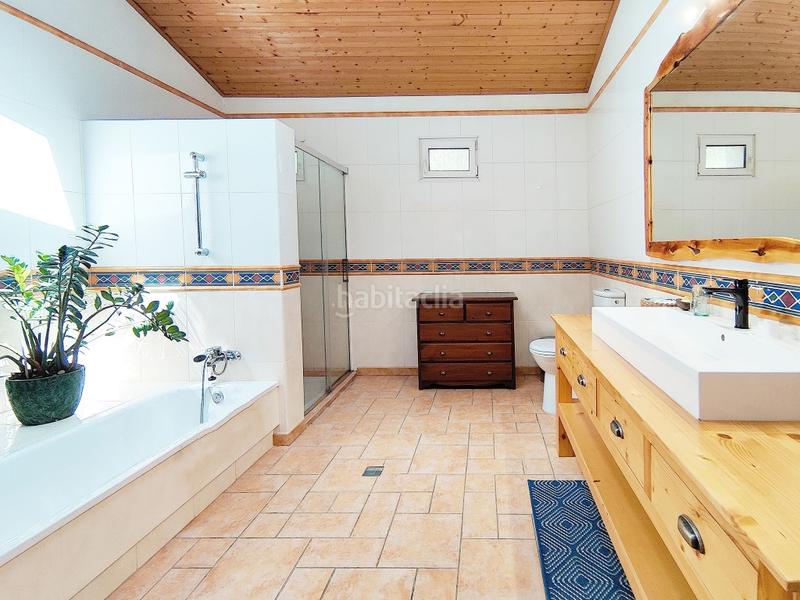 Foto d6117295-010c-44cd-ab77-10da9d8a9b46. Haus mit parking in Lascuarre