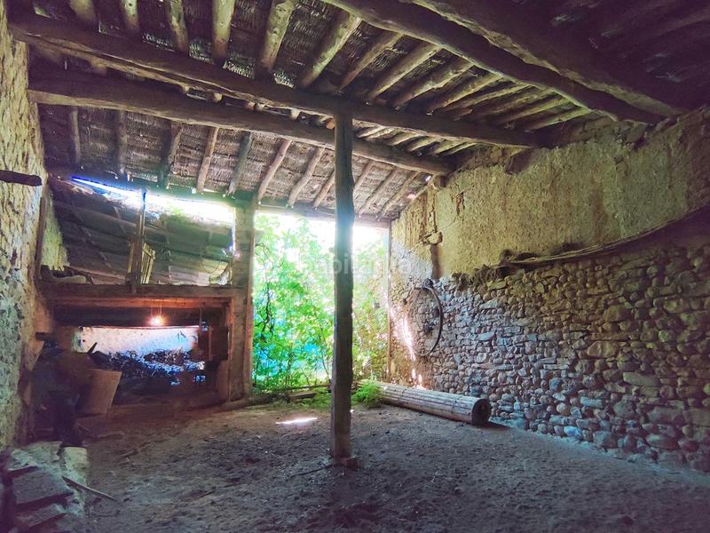 Foto df5aaec9-dab3-42dd-8021-402b9256320d. Casa con parcheggio in Capella