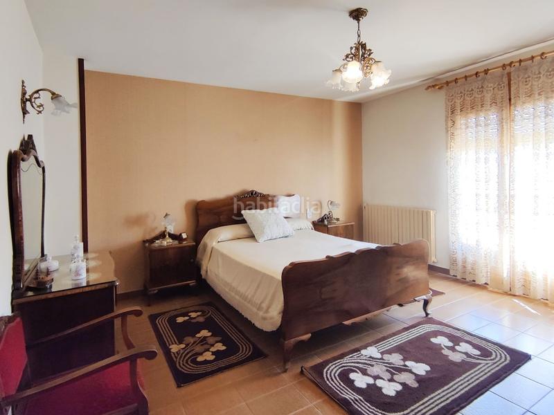 Foto fa86b760-8690-40c2-a137-e636f8d57571. Casa con parcheggio in Capella