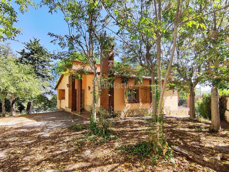 Foto c1866064-25c0-491e-b3fc-9a3c2f639642. Casa con parcheggio in Puebla de Castro (La)