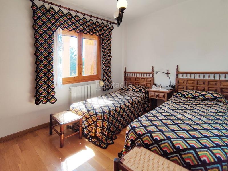 Foto ebd0e0b0-0a94-495d-83e4-b14fbe3b0a03. Casa con parcheggio in Puebla de Castro (La)