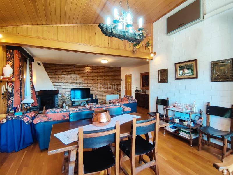 Foto f6169d9c-d7fe-4fa0-bd35-707b348aa77e. Casa con parcheggio in Puebla de Castro (La)