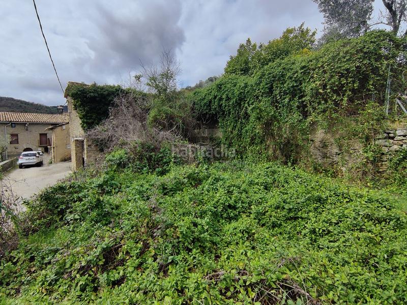 Foto ecd6c1d8-cd9e-40aa-ae46-f3b8b0236b3a. Maison avec parking dans Tolva