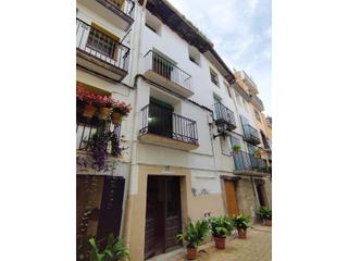 Casa  Calle pueblas bajas. Casa con huerto y olivar en venta en graus