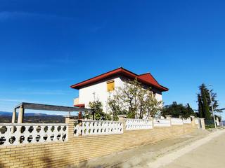 Maison  Urbanizacion el ariño. Chalet con espectaculares vistas en urb. el ariño  barbastro