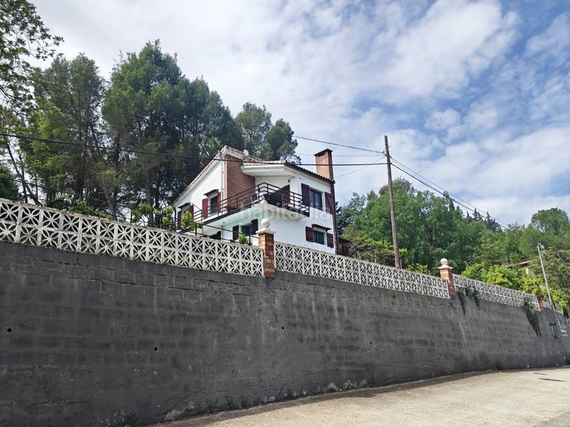 Foto 98c7648e-bede-405c-b00d-e472f9d1c099. Casa amb aparcament a Puebla de Castro (La)