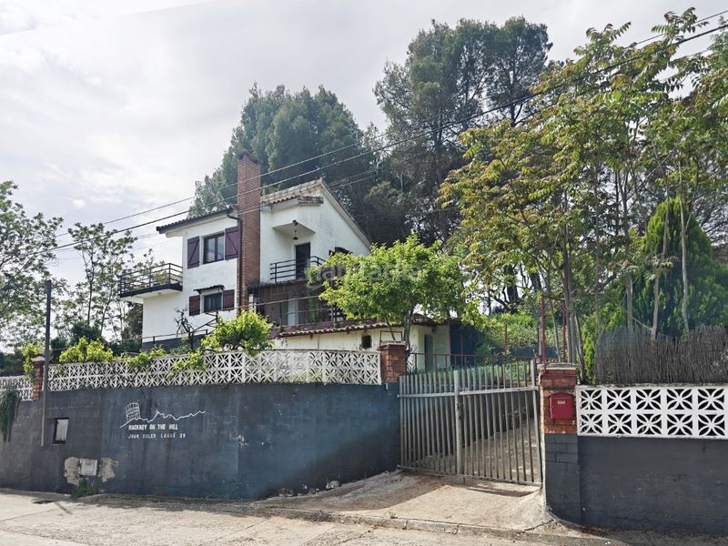 Foto b3344dfc-a2c3-4dce-93b2-33cdc06f785b. Casa amb aparcament a Puebla de Castro (La)