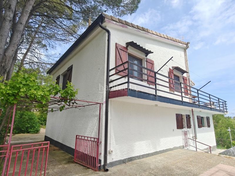 Foto fe5e774c-1010-405b-ab8d-656083599d93. Casa amb aparcament a Puebla de Castro (La)