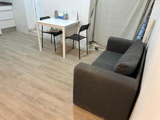 Rez-de-chausse  Carrer de l'atlntida. Piso en la barceloneta