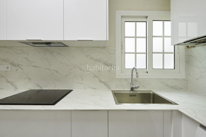 Foto 117df74c-8338-418c-b944-64b8c1134517. Piso acogedor piso reformado a estrenar en canyelles ideal para parejas o inversión en Barcelona