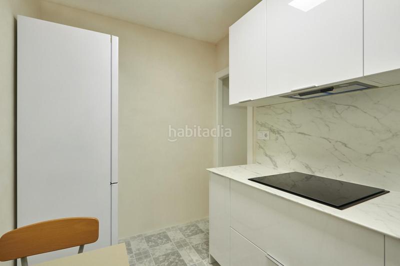 Foto 90faf73d-187a-48cd-8262-44e598748295. Piso acogedor piso reformado a estrenar en canyelles ideal para parejas o inversión en Barcelona