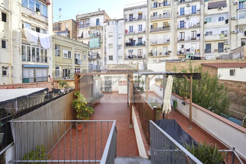 Foto 2d6b1331-d60b-4d8d-b01e-51bf2de7589e. Appartamento in El Poble Sec - Parc de Montjuïc Barcelona