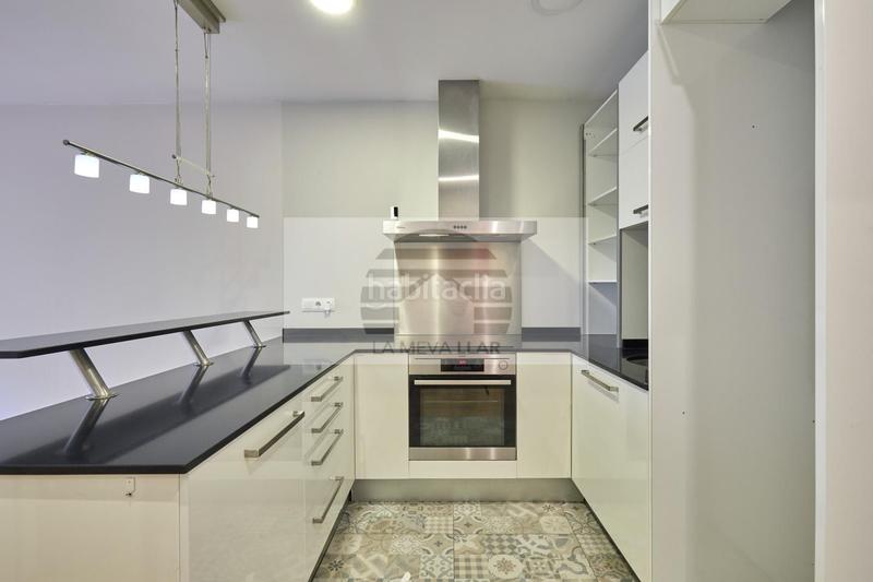 Foto 45297693-8008-46b1-b326-0e9180335358. Appartamento in El Poble Sec - Parc de Montjuïc Barcelona