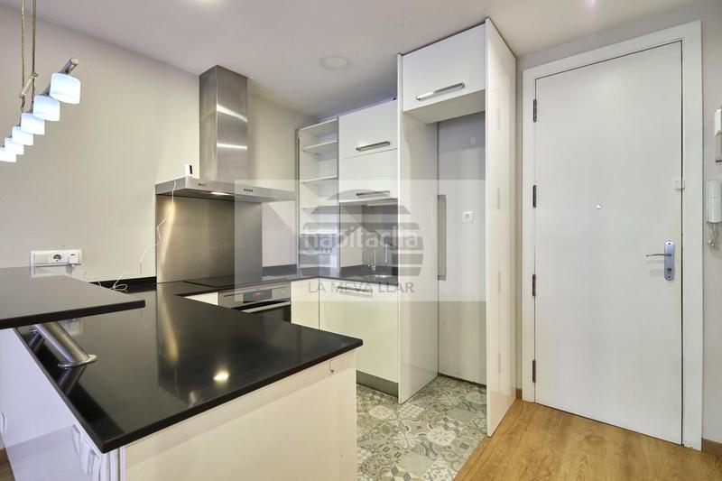 Foto 525c445f-5e4b-4242-bfd7-418a5ca02650. Appartamento in El Poble Sec - Parc de Montjuïc Barcelona