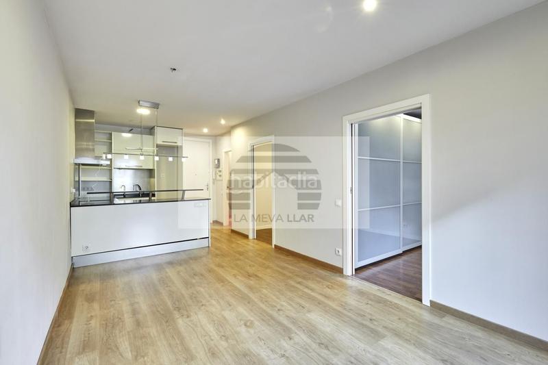 Foto 6e45633a-4a77-4aef-9796-b267a3fec897. Appartamento in El Poble Sec - Parc de Montjuïc Barcelona