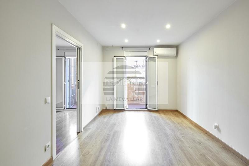 Foto a3dd8e32-267a-4e9a-a9af-e07163d02263. Appartamento in El Poble Sec - Parc de Montjuïc Barcelona