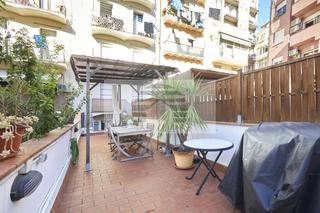 Appartement  Carrer d'elkano. Reformado piso luminoso con terraza !