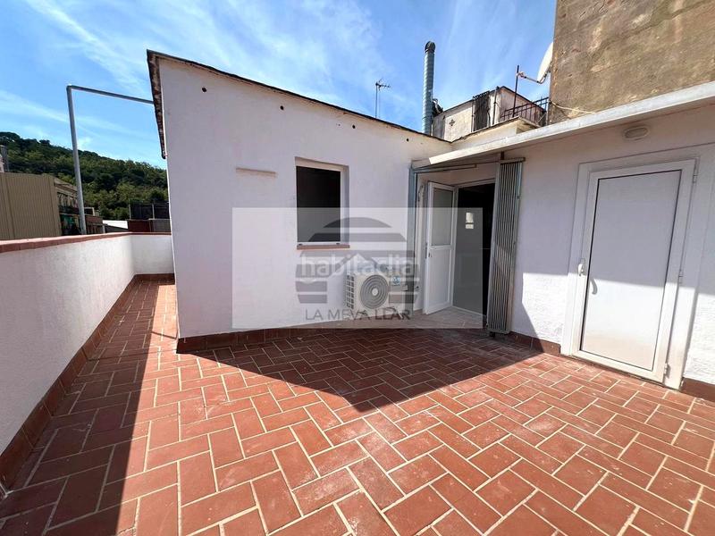 Foto bd7515c2-3947-475a-bc06-ebfbc9eff3e1. Piso atico con terraza a estrenar en El Poble Sec - Parc de Montjuïc Barcelona