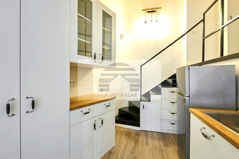 Foto 9206c11c-fa3b-4a26-91ad-4006710b8b04. Planta baja reformado y amueblado en El Poble Sec - Parc de Montjuïc Barcelona