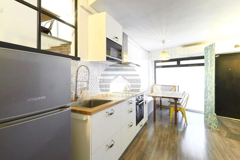 Foto ba9b1224-9abe-4ce2-ab69-987767141e0a. Planta baja reformado y amueblado en El Poble Sec - Parc de Montjuïc Barcelona