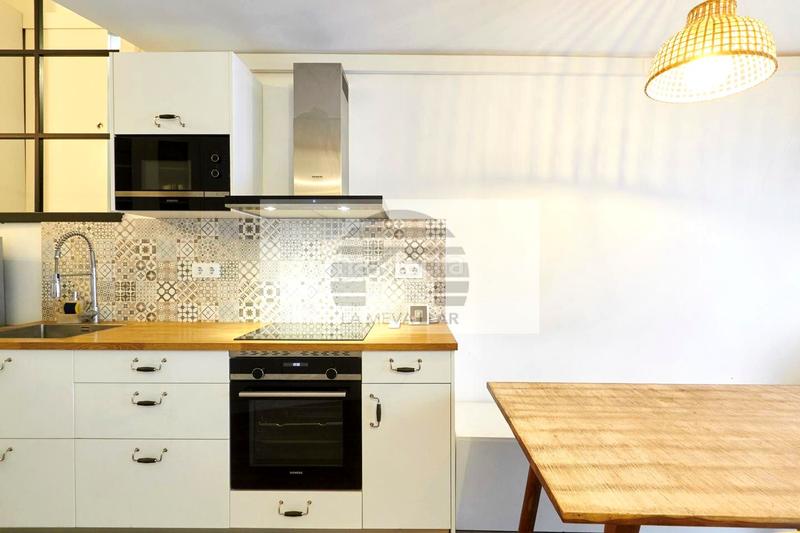 Foto db86a29b-6336-4ce2-aabc-f028f35264bb. Planta baja reformado y amueblado en El Poble Sec - Parc de Montjuïc Barcelona