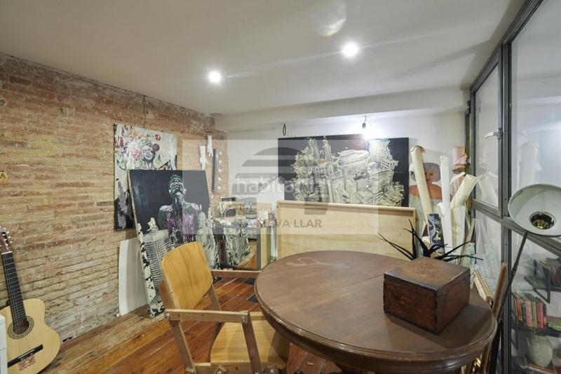 Foto 3925179a-a571-453d-a942-395bf240a36f. Planta baixa a El Poble Sec - Parc de Montjuïc Barcelona