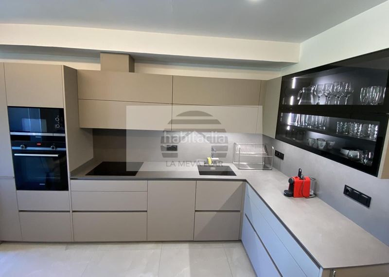 Foto a91178f0-0b85-4dde-a41f-ed93b5e6ac02. Pis a Barceloneta Barcelona