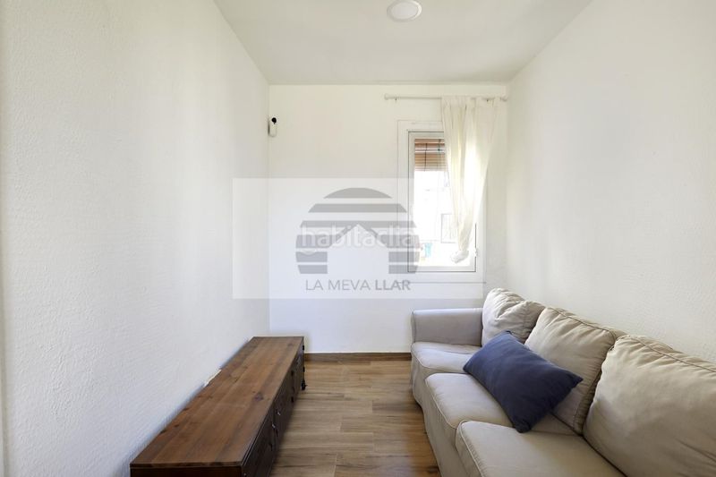 Foto 07b2ca09-81c0-4eb9-a84f-b70c583d2c05. Àtic a Sant Antoni Barcelona