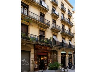 Flat  Carrer dels cotoners, 3-1. Piso a reformar en c princesa