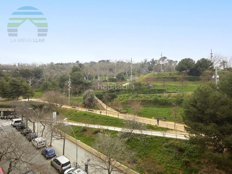 Foto e04bc821-88d5-4535-90ac-f4411fe85ab6. Pis a El Poble Sec - Parc de Montjuïc Barcelona