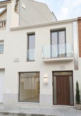 Semi detached house  Carrer de l'olivar. Casa en el centro casco urbano