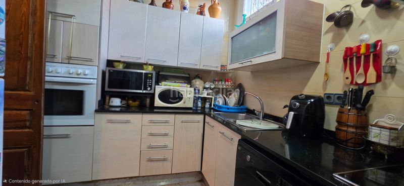 Foto 65831f9a-6f27-4f66-a7b9-d637edaa7986. Chalet casa en Castellbisbal