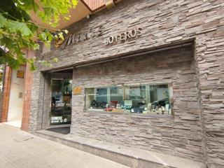 Location Local commercial à Iturralde kalea 5. Negocio en pleno rendimiento//por jubilación