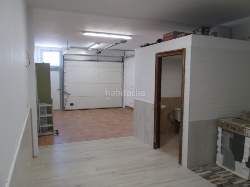 Foto e31720d5-9e8f-459f-8d68-babca2a78388. Local comercial en landaburu kalea 15 local para garaje y txoko acondicionado en Amurrio