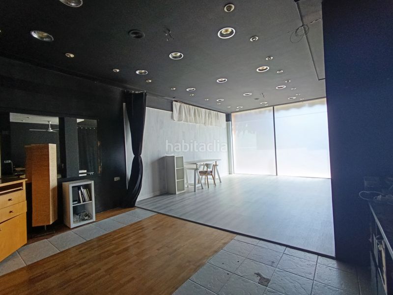 Foto 98ef37b0-201c-488c-963c-0ae3fa7c320c. Local comercial en landaburu kalea 15 prescioso local en esquina totalmente acondicionado en Amurrio