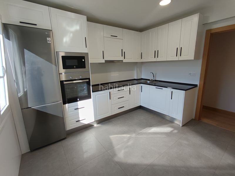 Foto c3683f6a-d5e1-4312-8607-9d3855461b9d. Rent flat in n/a in Llodio