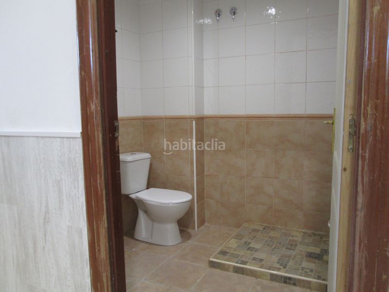 Foto f7a14cd4-a8f1-4e6f-9c1f-c7254b598557. Local comercial en landaburu kalea 30 local para garaje y txoko acondicionado en Amurrio