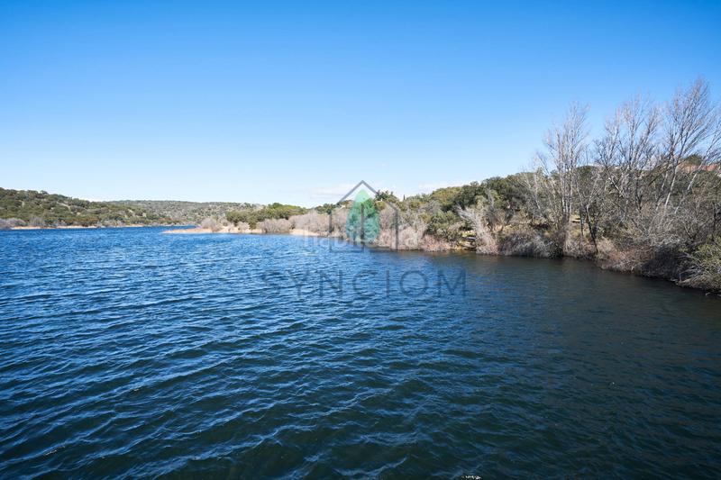 Foto 9251325b-30ed-44f2-b36a-75097ea8533e. Landgut in calle castillo de almansa 1 in Cerro Alarcón Valdemorillo