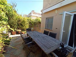 Chalet à Oliva Pueblo. Chalet a la venta en playa de oliva