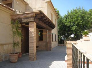Chalet à Oliva Pueblo. Chalet de venta en oliva