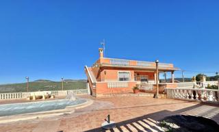 Xalet a Benigànim. Chalet en venta en beniganim