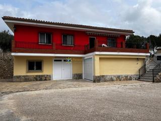 Xalet a Centro. Chalet de venta en ontinyent