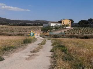 Masia a El Rabal
