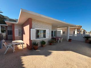 Xalet a Miramar. Chalet en venta en playa de miramar