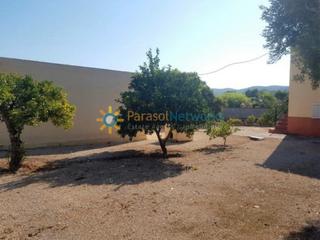 Xalet a El Llombo. Chalet de venta en onteniente
