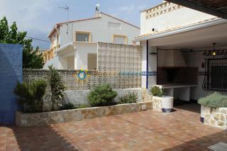 Lloguer Xalet a Oliva Playa. Alquiler para la temporada de inverno.