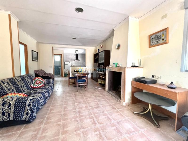 Foto b3c1ae8c-eadf-4e07-b5a3-f96c828ab6f3. Chalet en Olleria (l´)